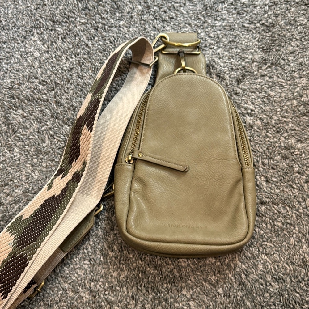 Urban originals cross body bag